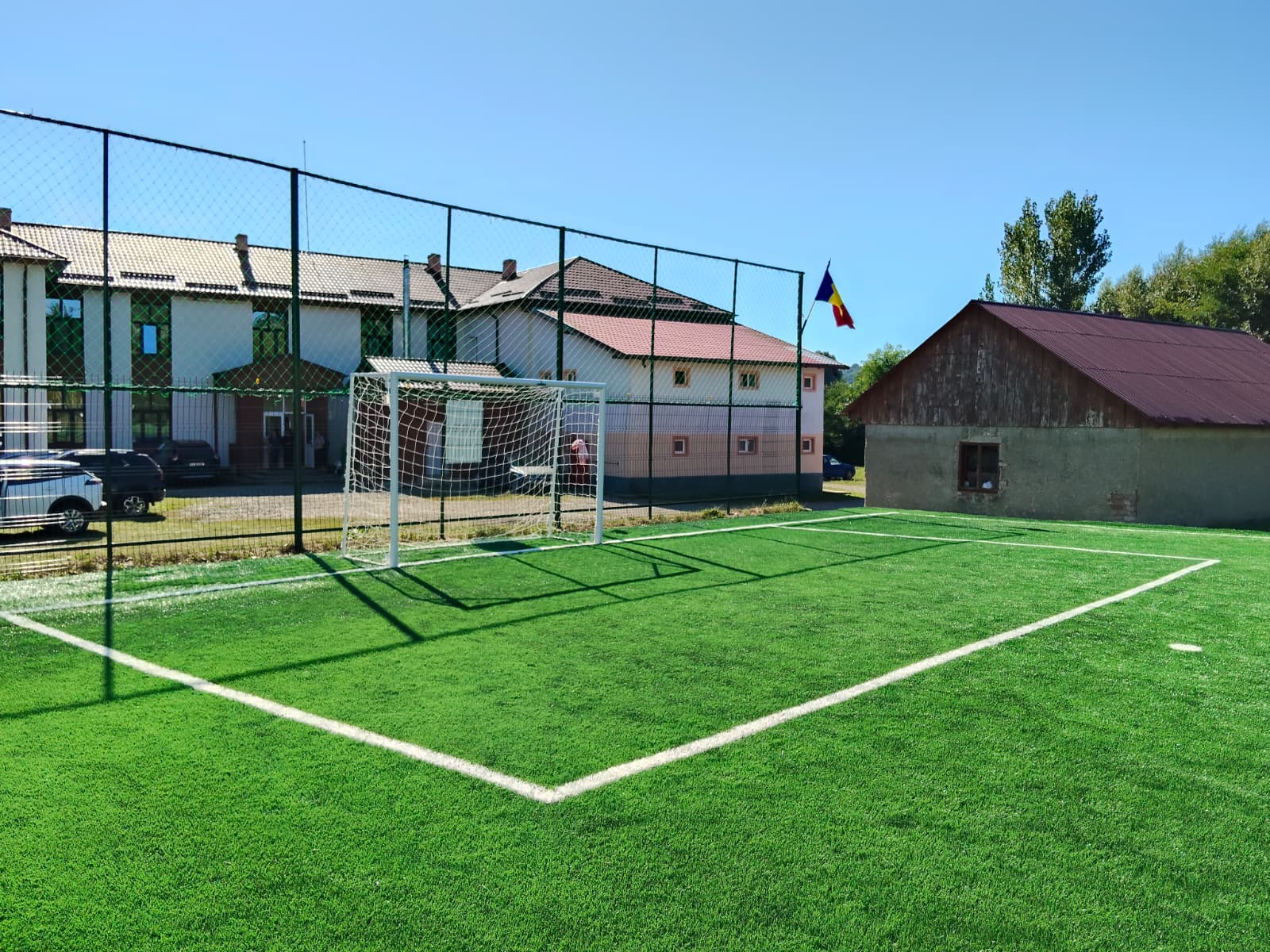 Reabilitare Teren de SPORT cu gazon sintetic pentru fotbal 50mm