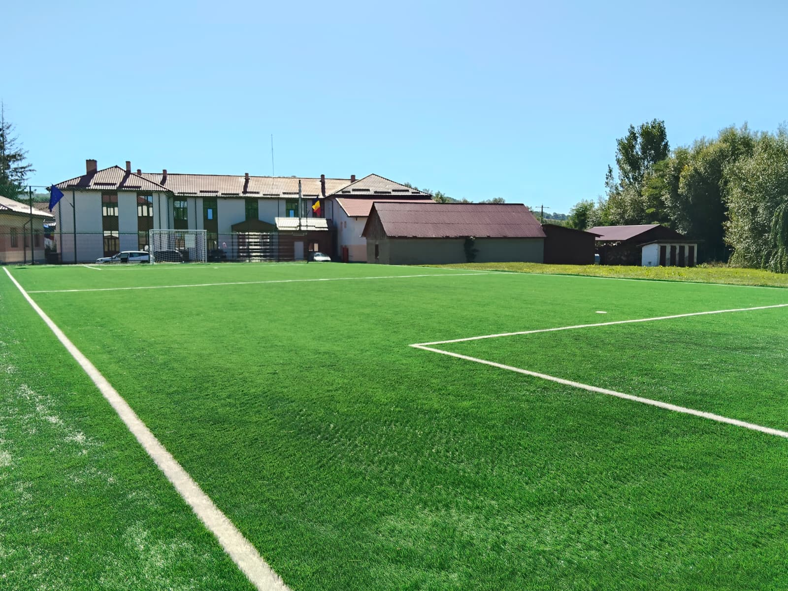 Reabilitare Teren de SPORT cu gazon sintetic pentru fotbal 50mm