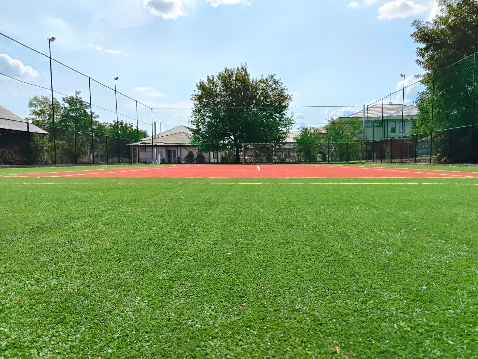 Reabilitare Teren de SPORT cu gazon sintetic 44x22